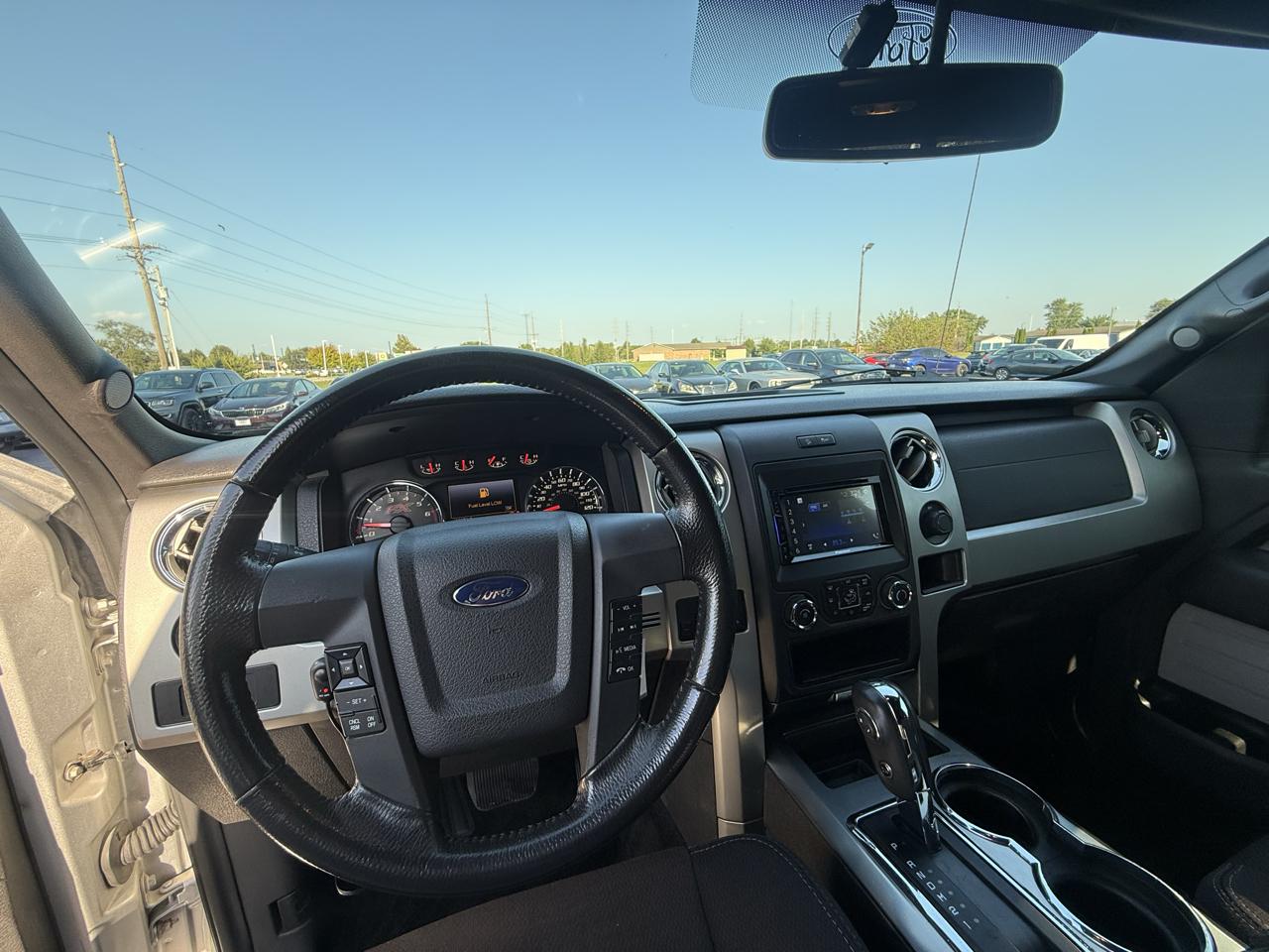 Ford F-150 XL SuperCrew 5.5-ft. Bed 4WD 2013