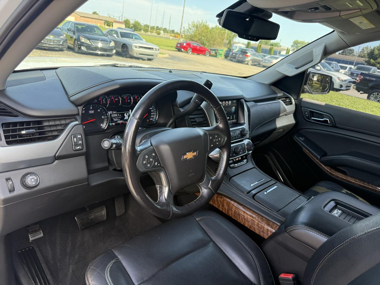 Chevrolet Suburban Premier 2WD 2020