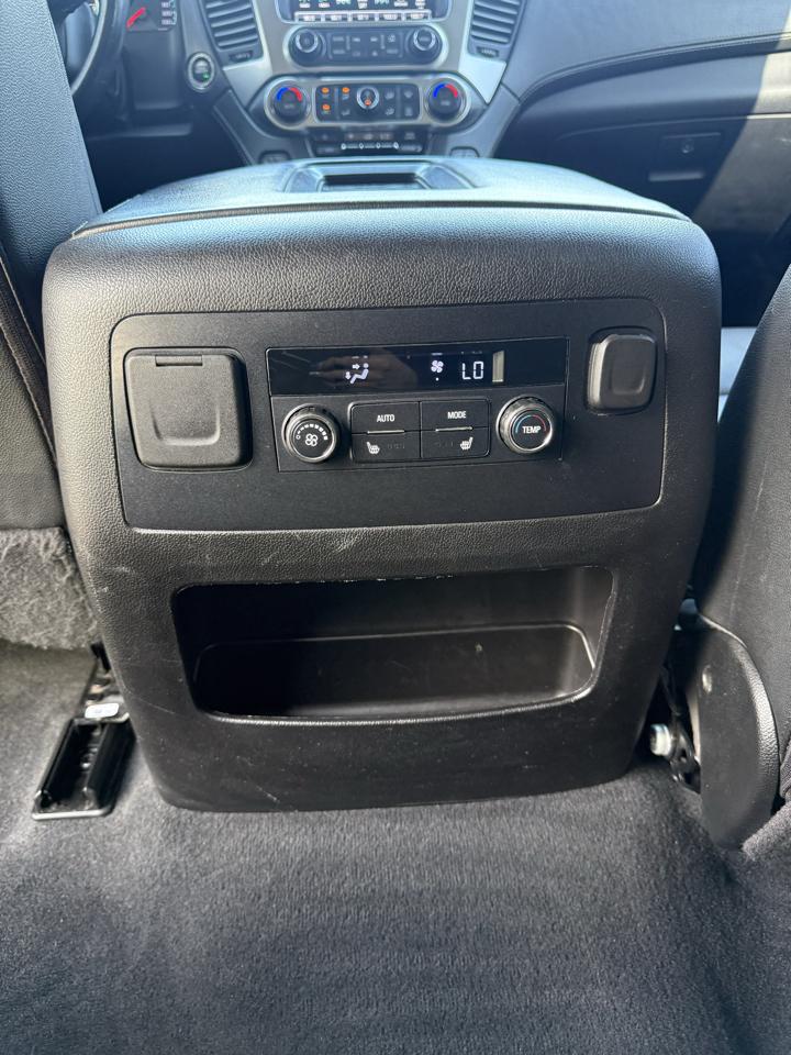 Chevrolet Suburban Premier 2WD 2020