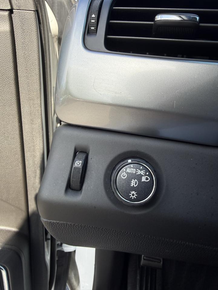 Chevrolet Suburban Premier 2WD 2020
