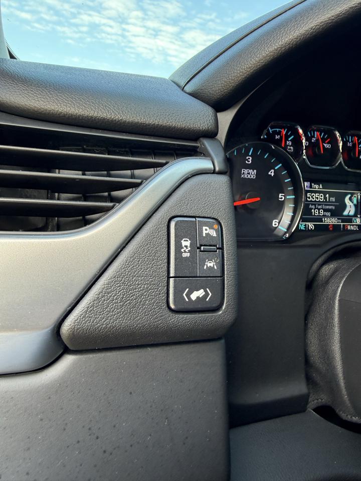 Chevrolet Suburban Premier 2WD 2020