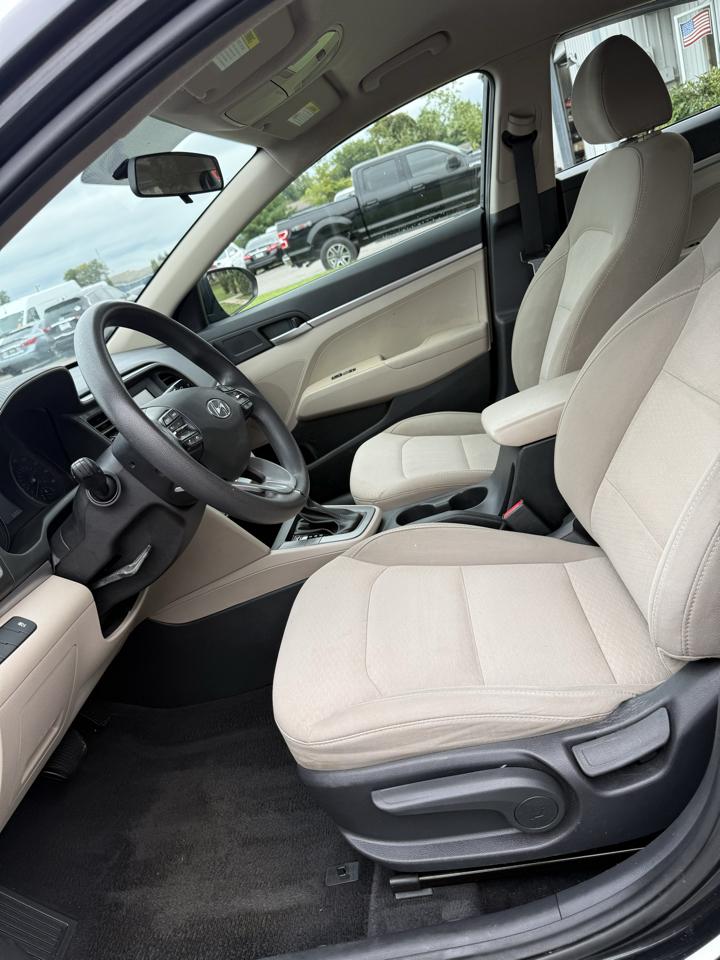 Hyundai Elantra SE 2019