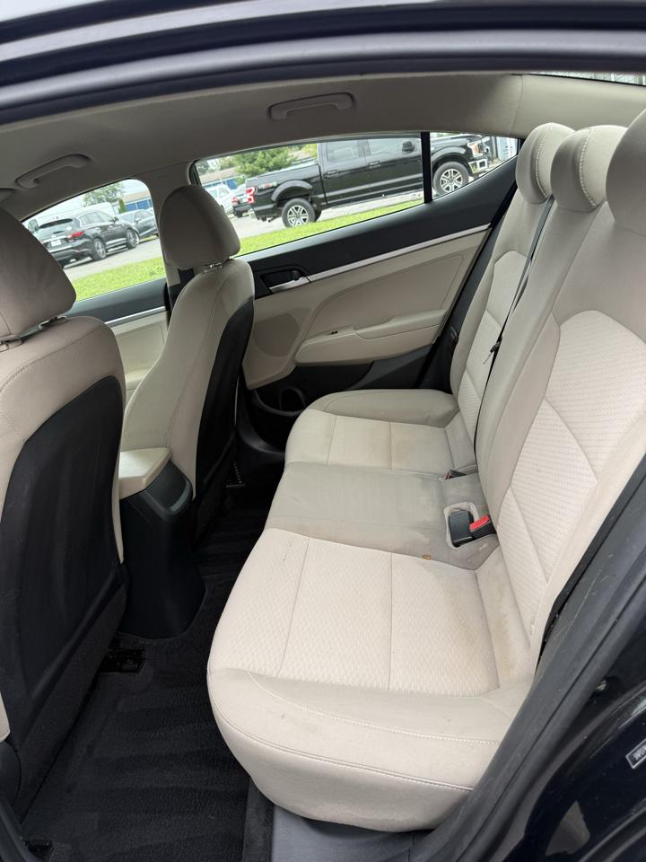 Hyundai Elantra SE 2019
