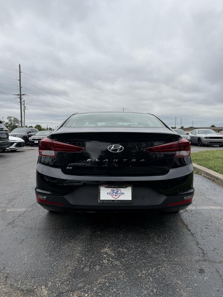 Hyundai Elantra SE 2019