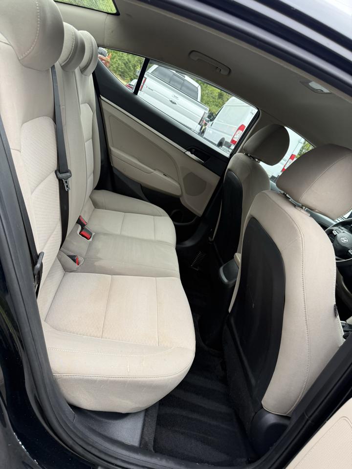 Hyundai Elantra SE 2019