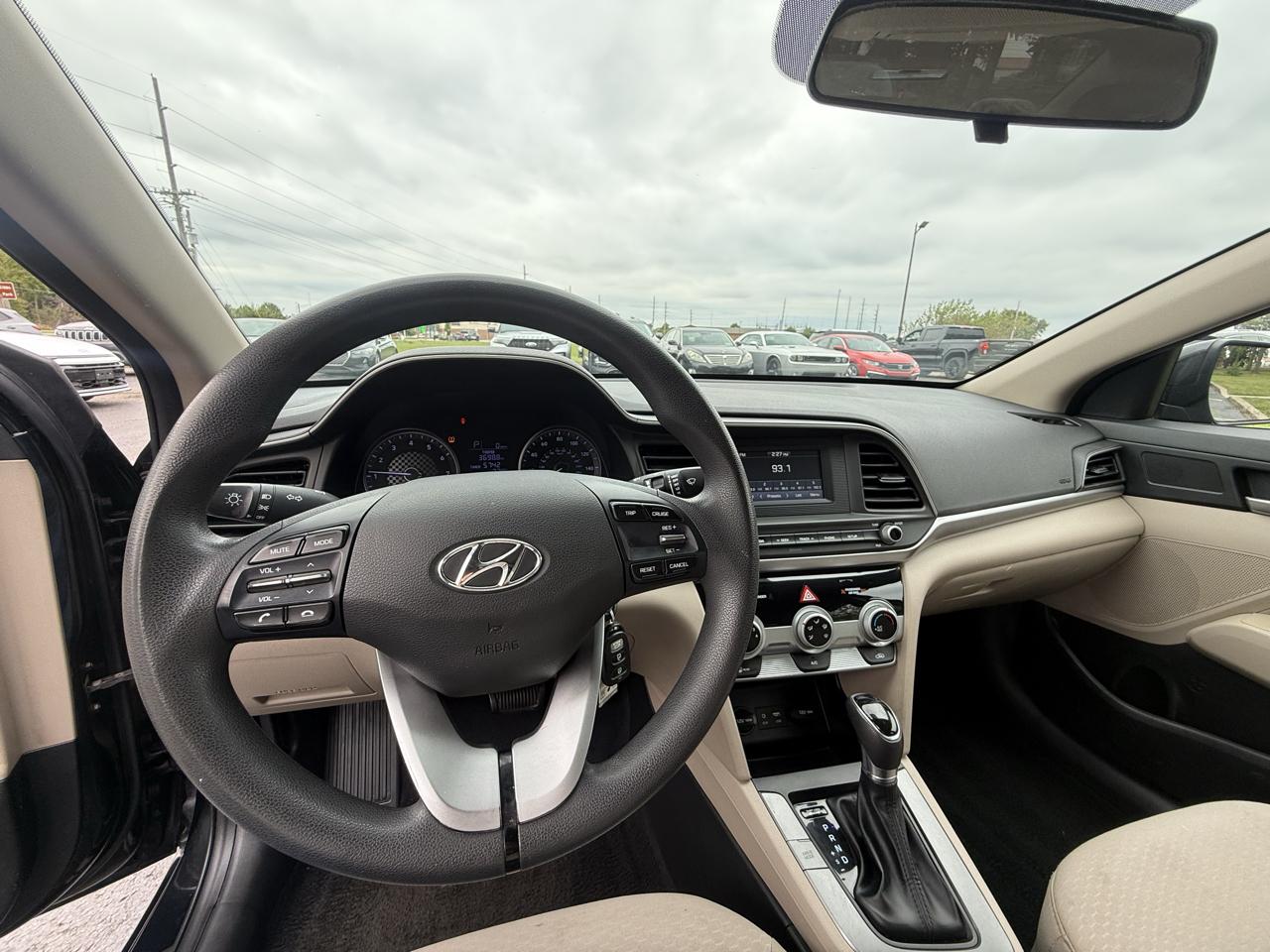 Hyundai Elantra SE 2019