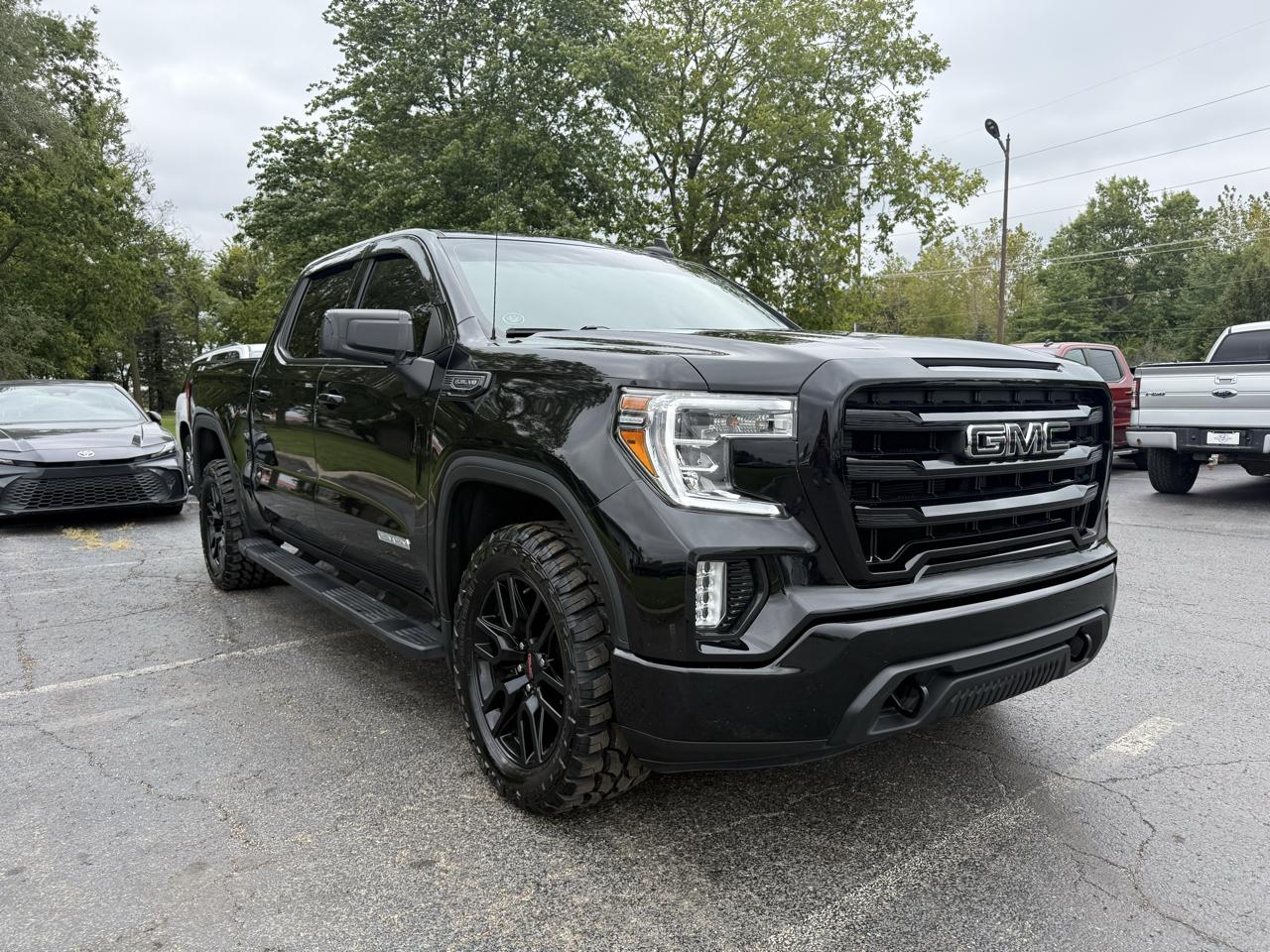 GMC Sierra 1500 Elevation Crew Cab 4WD 2021