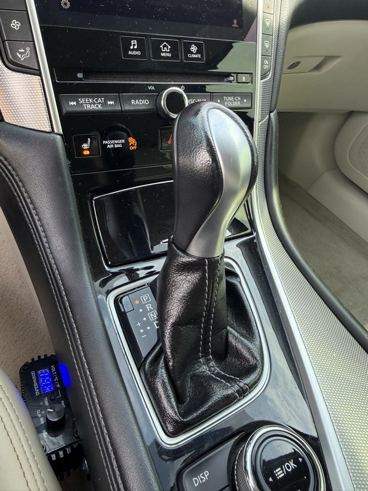 Infiniti Q50 Premium AWD 2014