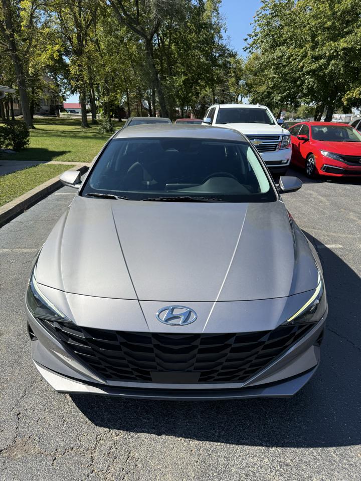 Hyundai Elantra SEL 2023