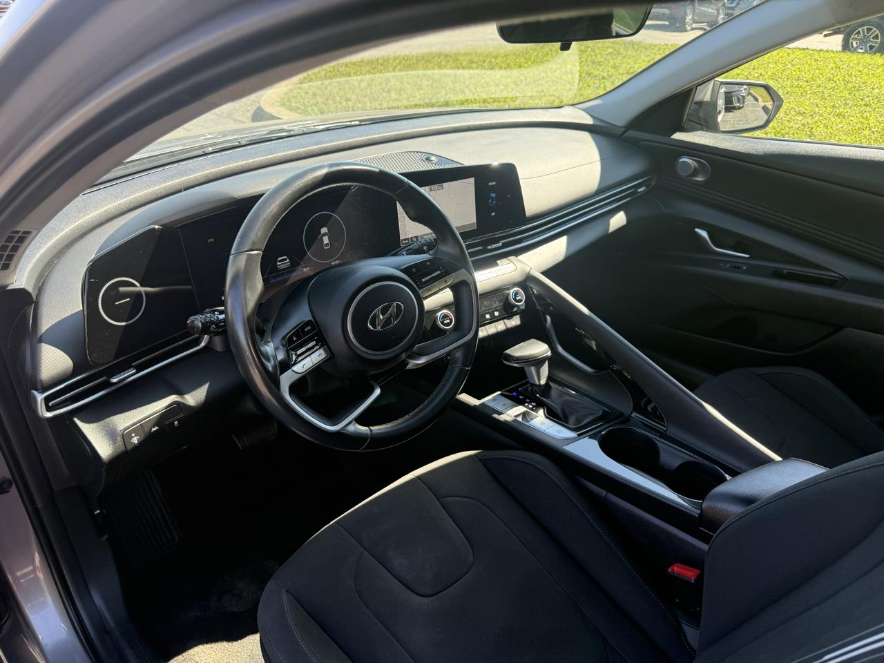 Hyundai Elantra SEL 2023