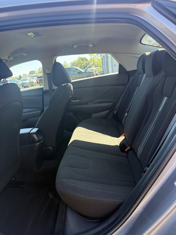 Hyundai Elantra SEL 2023