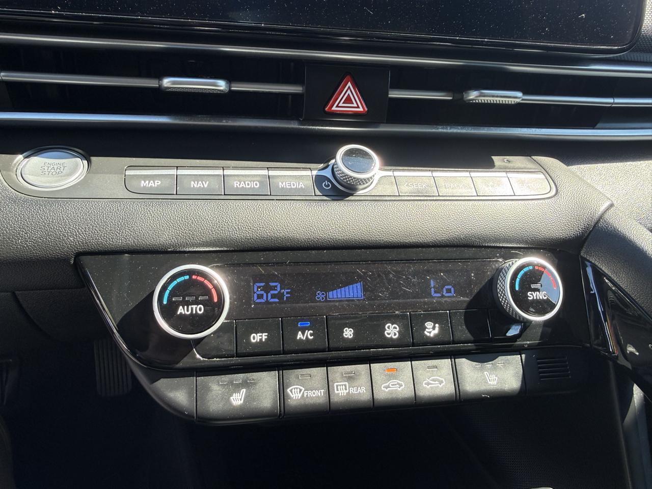 Hyundai Elantra SEL 2023