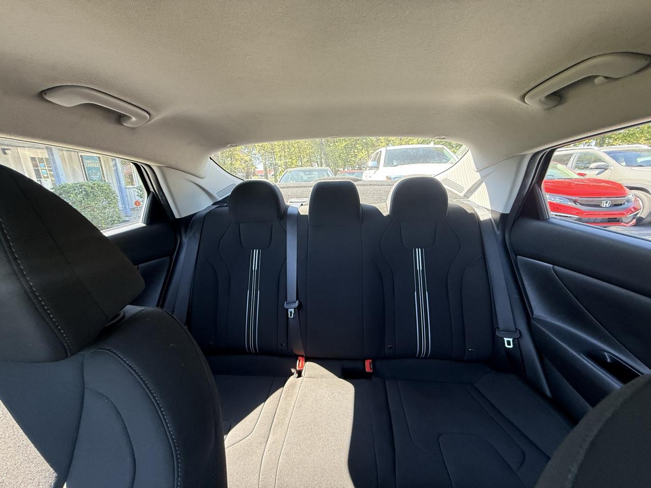 Hyundai Elantra SEL 2023