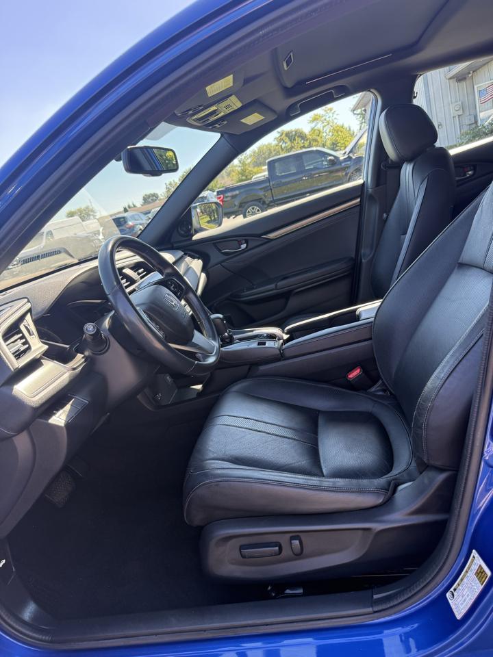 Honda Civic EX-L w/ Navigation 2017
