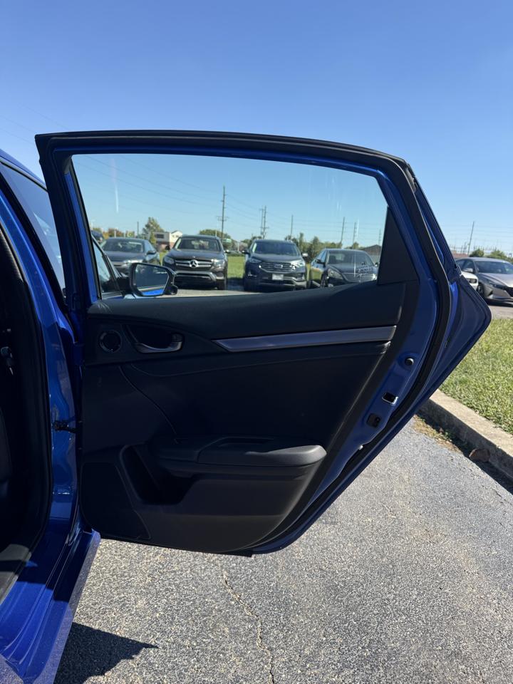 Honda Civic EX-L w/ Navigation 2017