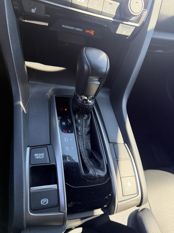 Honda Civic EX-L w/ Navigation 2017