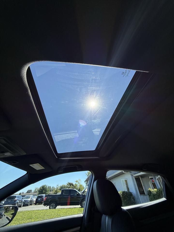 Honda Civic EX-L w/ Navigation 2017