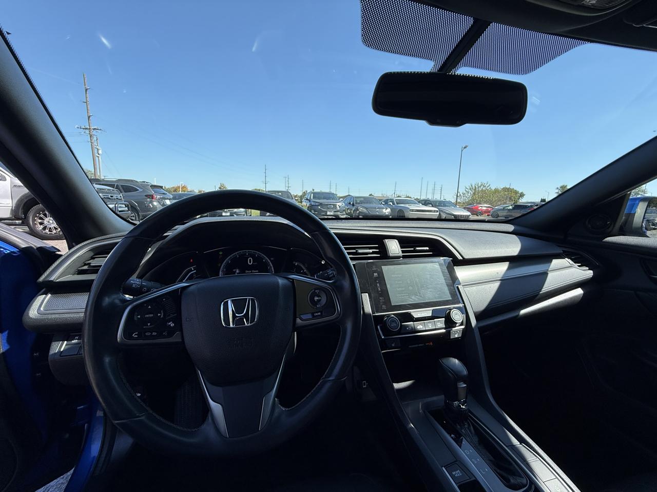 Honda Civic EX-L w/ Navigation 2017