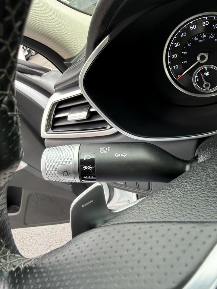 Genesis G70  2025