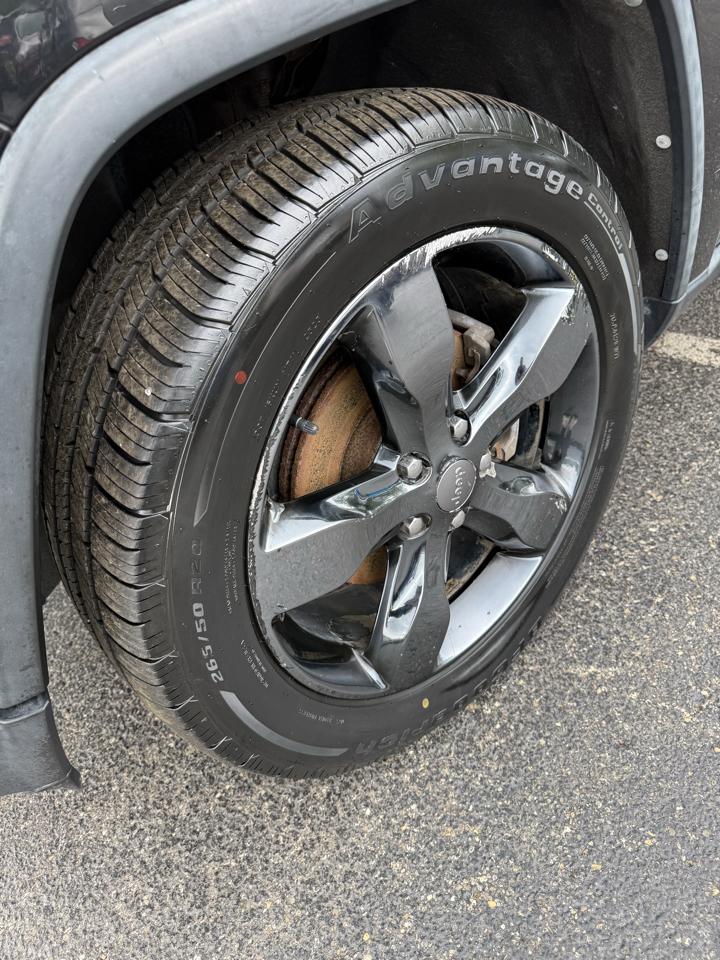 Jeep Grand Cherokee  2013