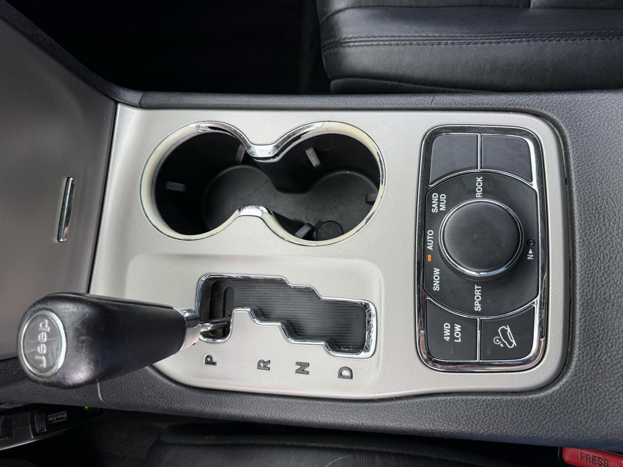 Jeep Grand Cherokee  2013