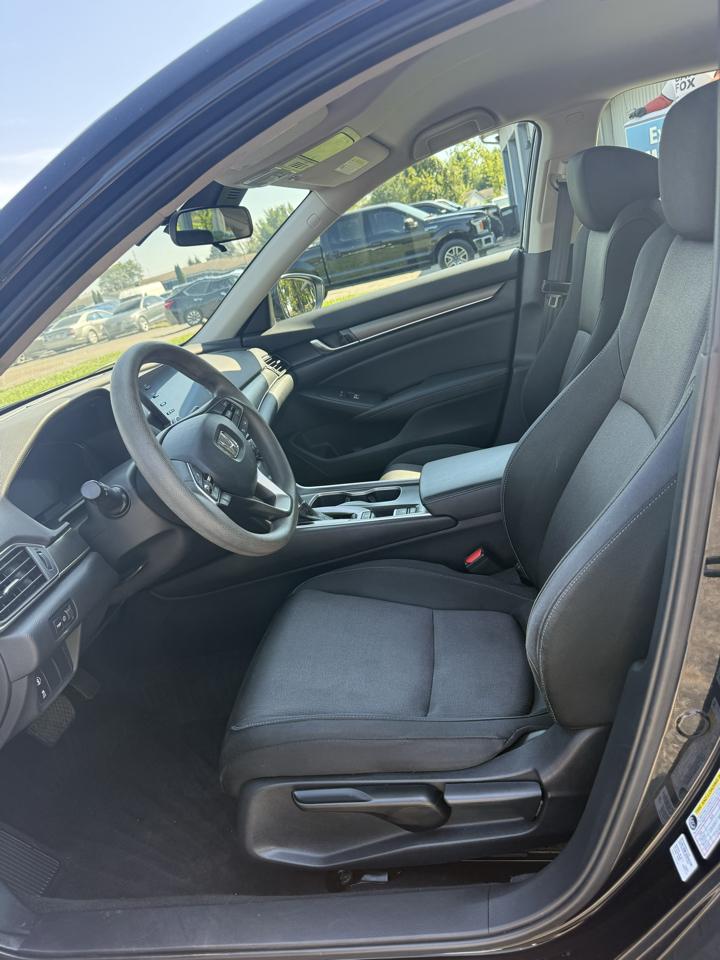 Honda Accord LX CVT 2018