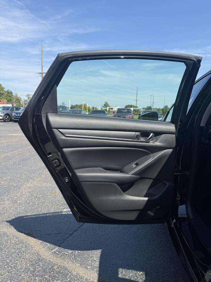 Honda Accord LX CVT 2018
