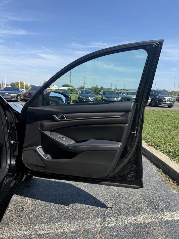 Honda Accord LX CVT 2018