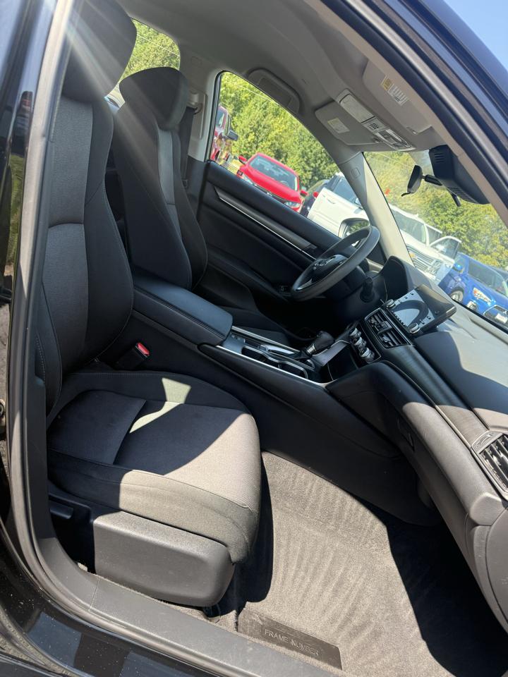 Honda Accord LX CVT 2018