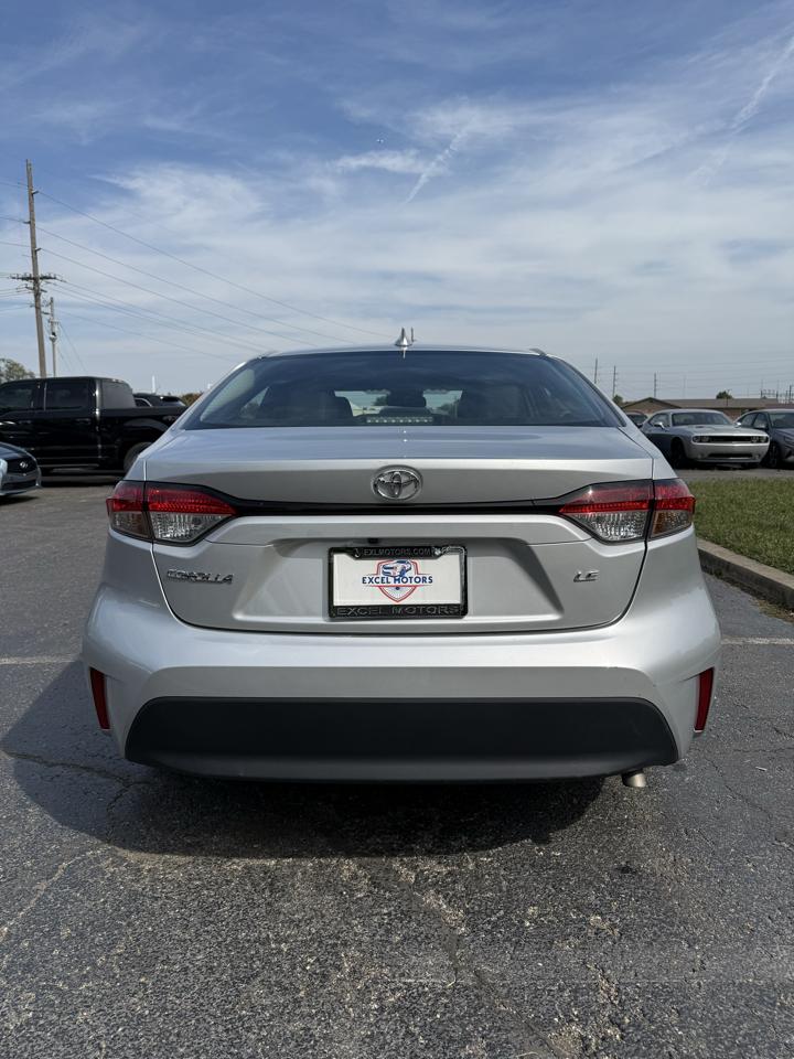 Toyota Corolla LE 2025