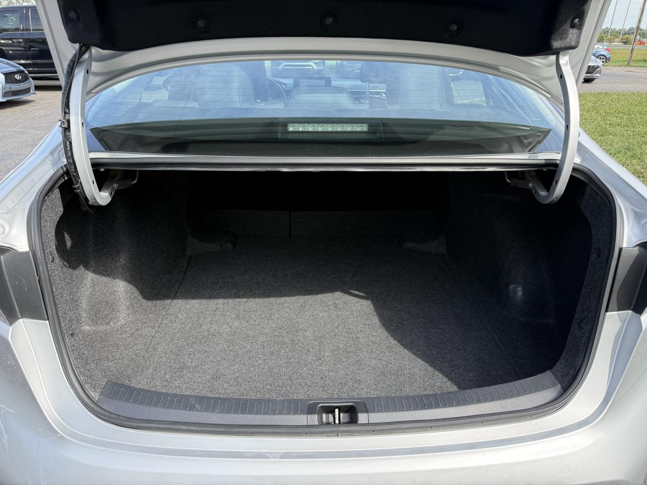 Toyota Corolla LE 2025
