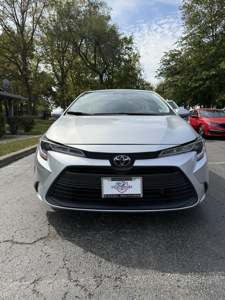 Toyota Corolla LE 2025