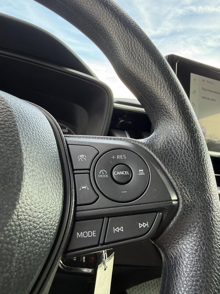 Toyota Corolla LE 2025
