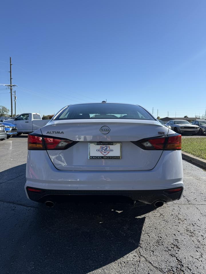 Nissan Altima 2.5 SR 2025