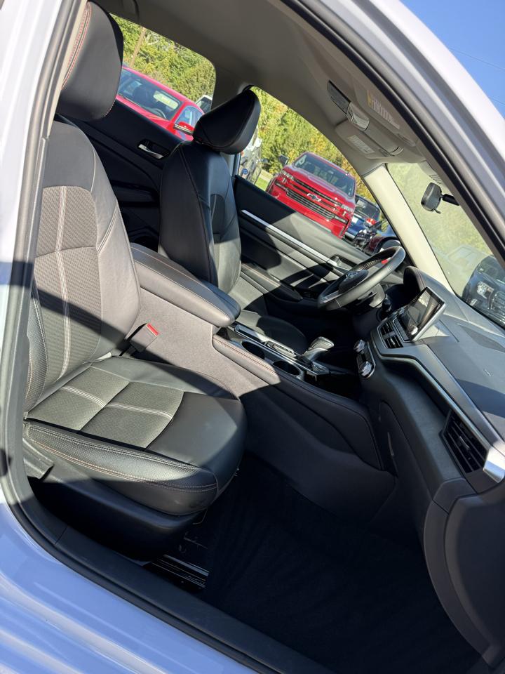 Nissan Altima 2.5 SR 2025