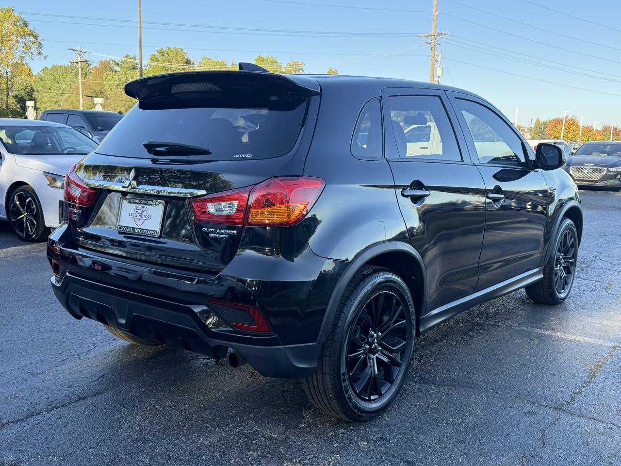 Mitsubishi Outlander Sport 2.0 ES 4WD CVT 2019