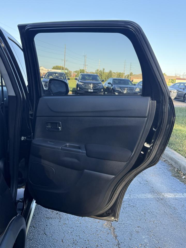 Mitsubishi Outlander Sport 2.0 ES 4WD CVT 2019