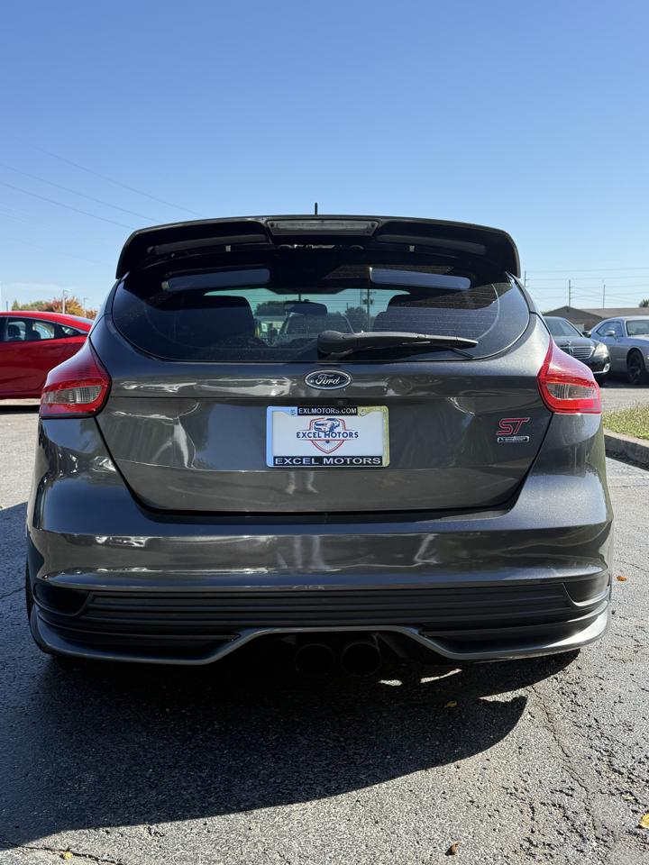 Ford Focus ST Hatch 2017