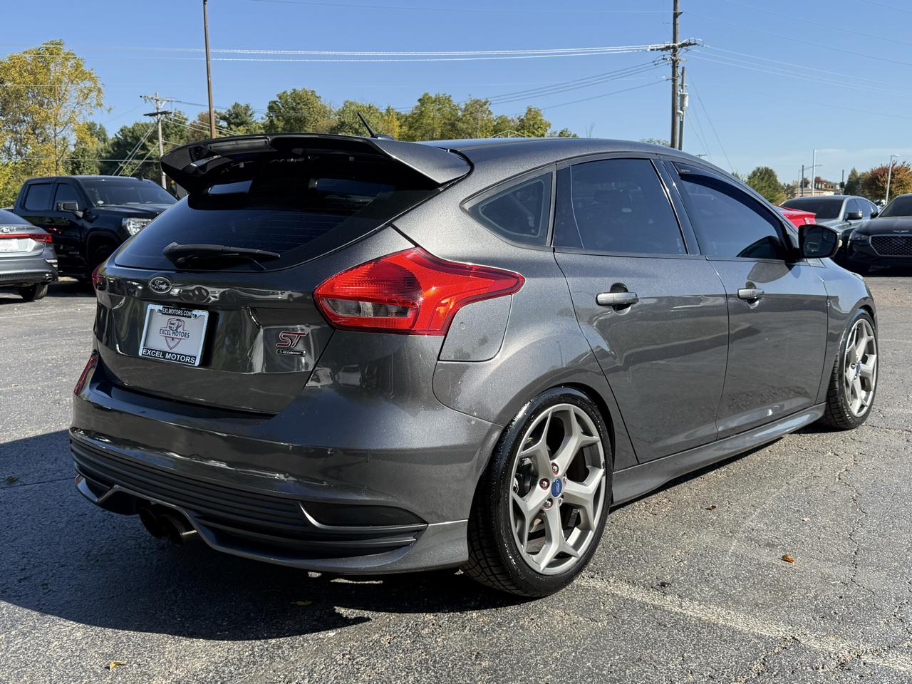 Ford Focus ST Hatch 2017