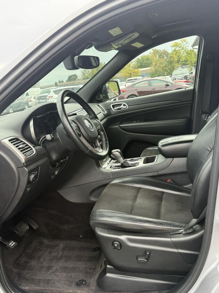 Jeep Grand Cherokee Laredo 4WD 2019
