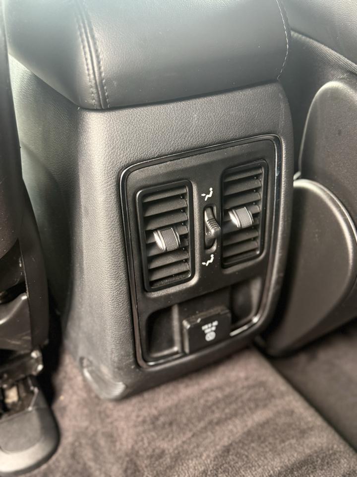 Jeep Grand Cherokee Laredo 4WD 2019