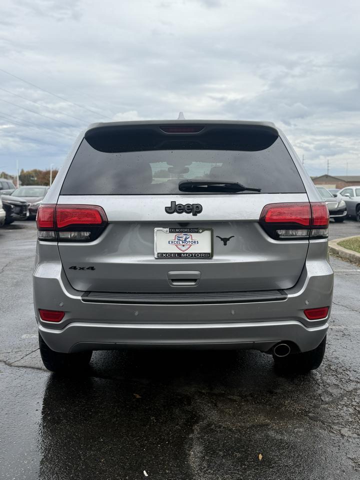 Jeep Grand Cherokee Laredo 4WD 2019
