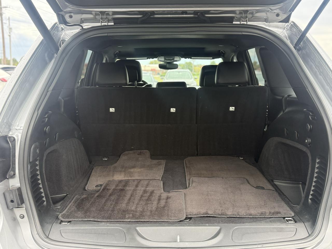Jeep Grand Cherokee Laredo 4WD 2019