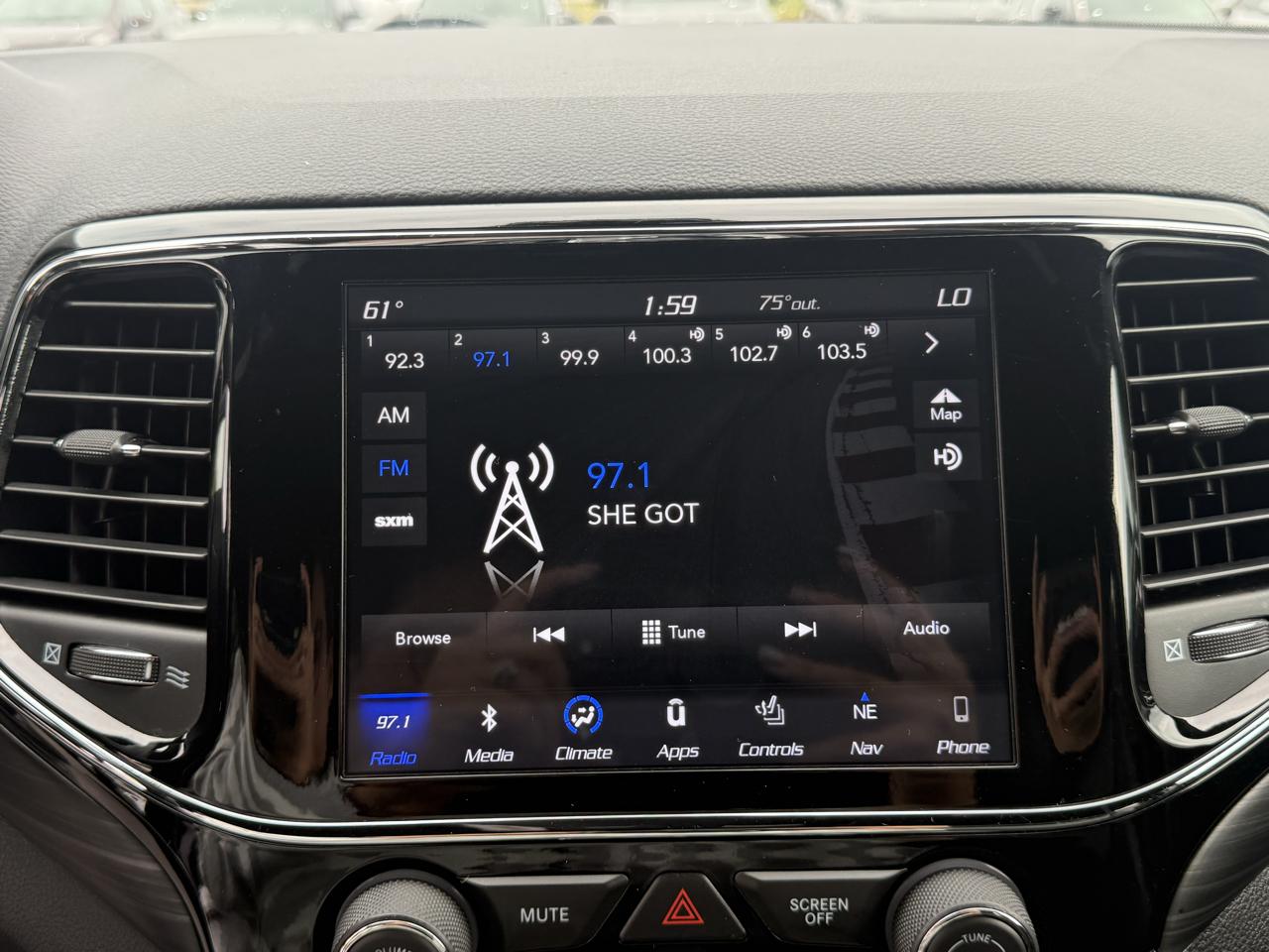 Jeep Grand Cherokee Laredo 4WD 2019