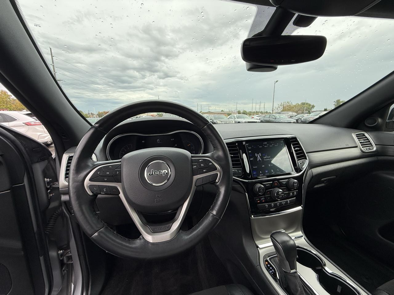 Jeep Grand Cherokee Laredo 4WD 2019