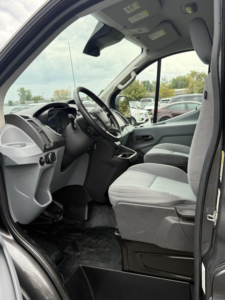 Ford Transit 150 Van Low Roof w/Sliding Pass. 130-in. WB 2016