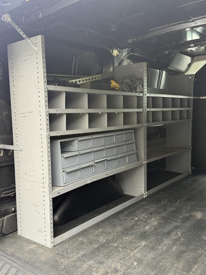 Ford Transit 150 Van Low Roof w/Sliding Pass. 130-in. WB 2016