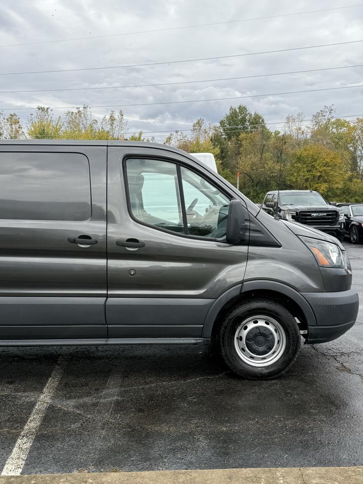 Ford Transit 150 Van Low Roof w/Sliding Pass. 130-in. WB 2016
