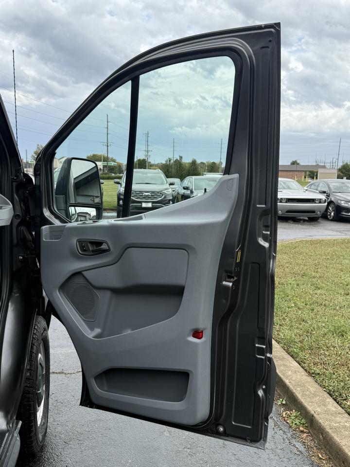 Ford Transit 150 Van Low Roof w/Sliding Pass. 130-in. WB 2016