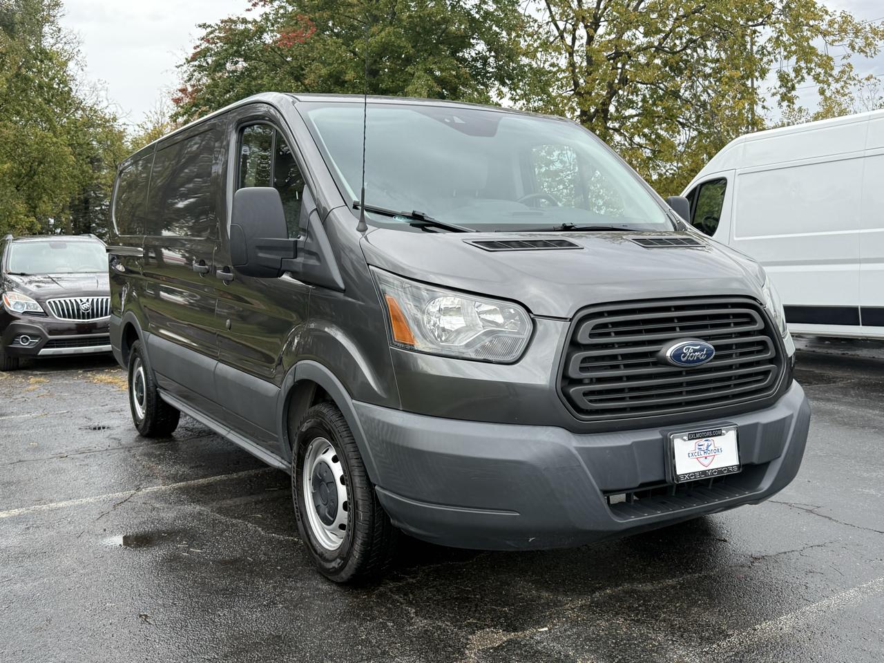 Ford Transit 150 Van Low Roof w/Sliding Pass. 130-in. WB 2016
